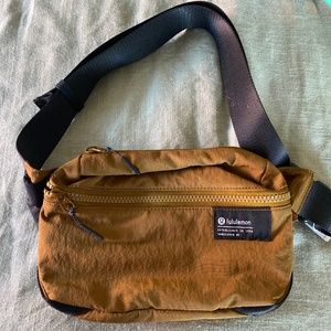 lululemon Fanny pack